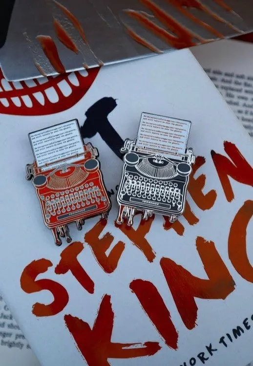 Lively Ghosts - Stephen King Lovers Black - Pin