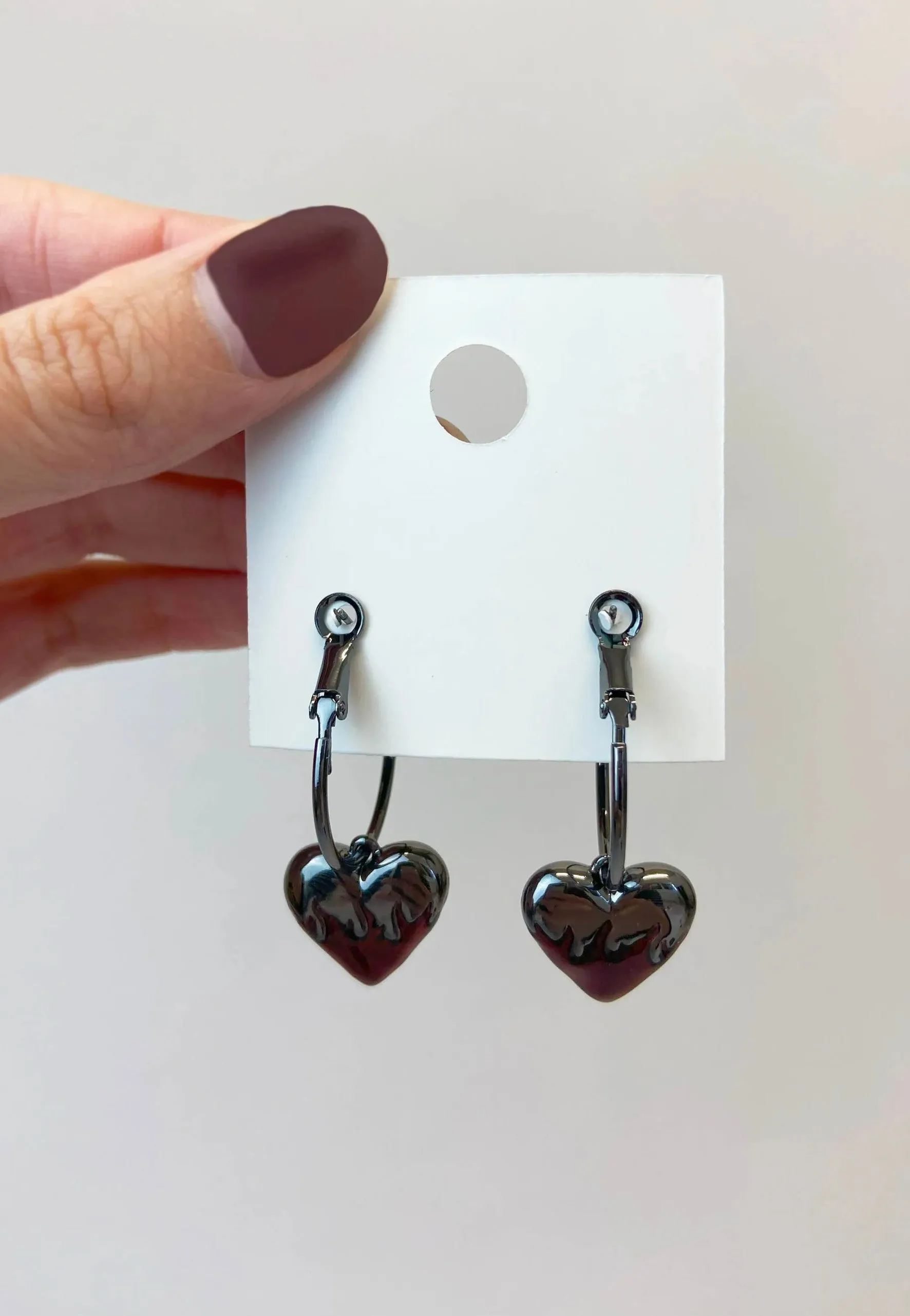 Pamela Mann - Flame Heart - Earrings
